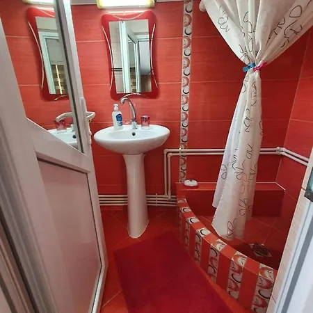 Casa Viselor De Vara *