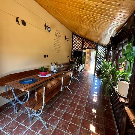 Casa Viselor De Vara